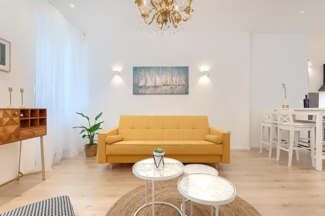 Calafati Apartment With Free Private Parking Rijeka Exterior photo